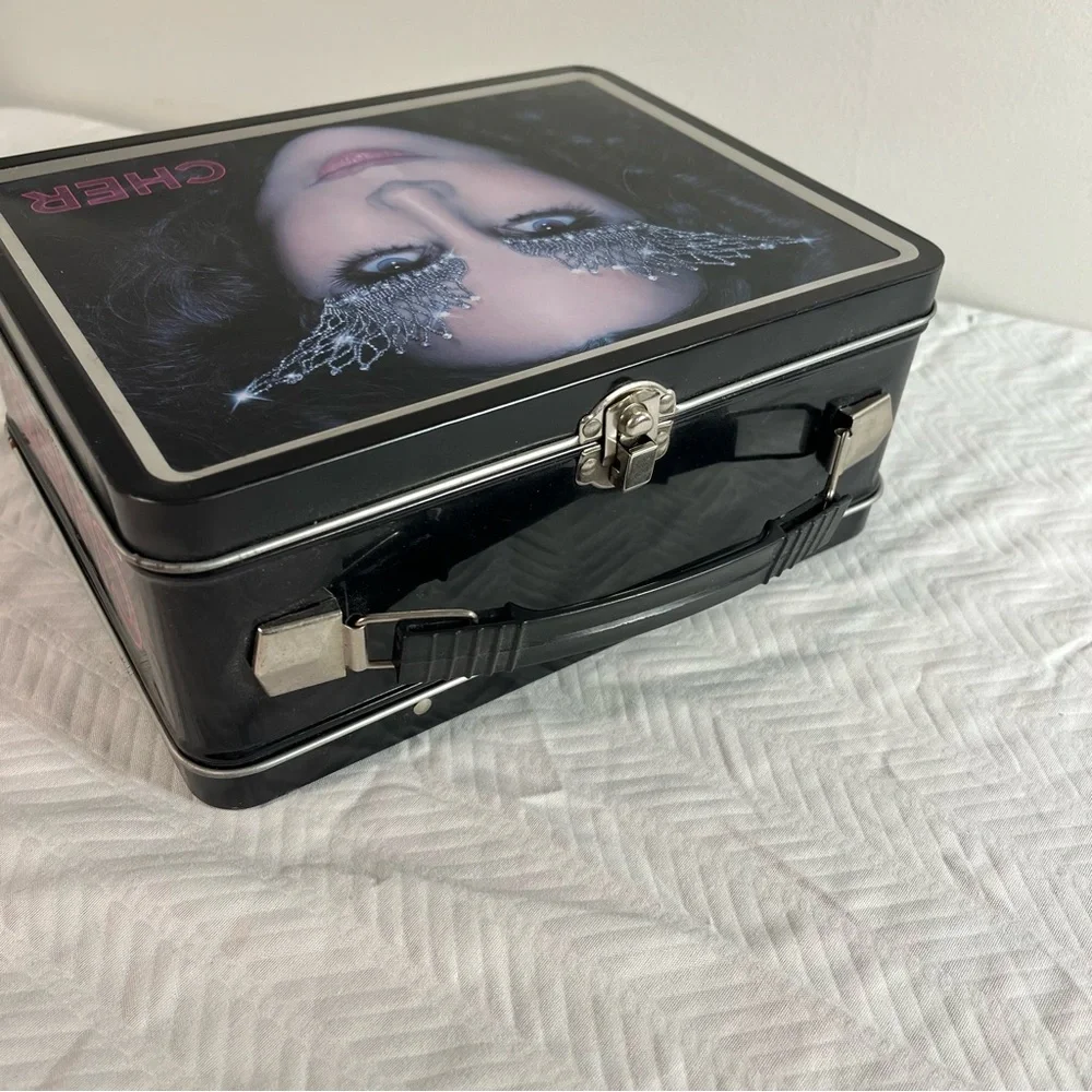 RARE Cher Metal Lunchbox Dressed To Kill Tour Merchandise